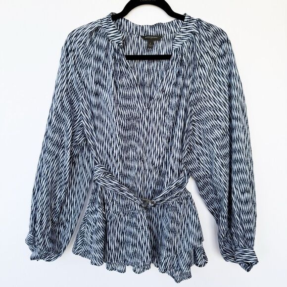 Banana Republic Factory Navy and Light Blue Ikat  Long Sleeve Peplum Blouse - Picture 4 of 11